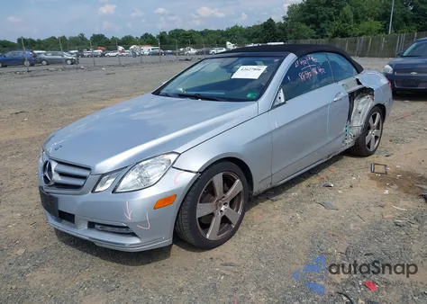 2013 Mercedes-Benz E 350 из США, поврежденный, VIN WDDKK5KF6DF196469